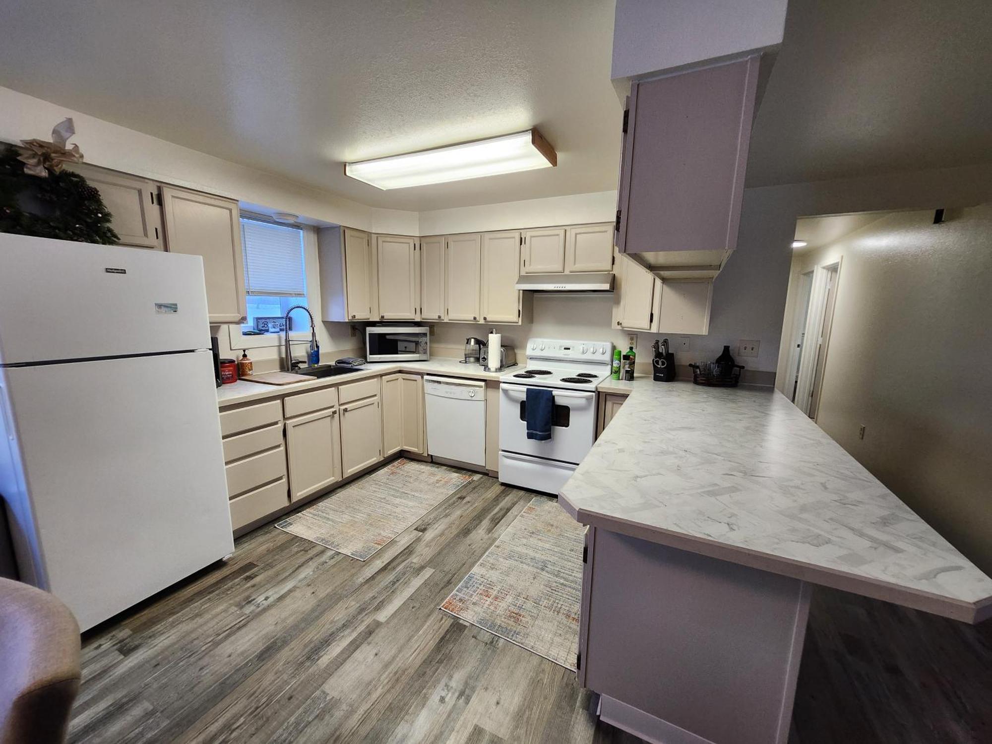 Newly Furnished Relaxing Stay Fairbanks Bagian luar foto